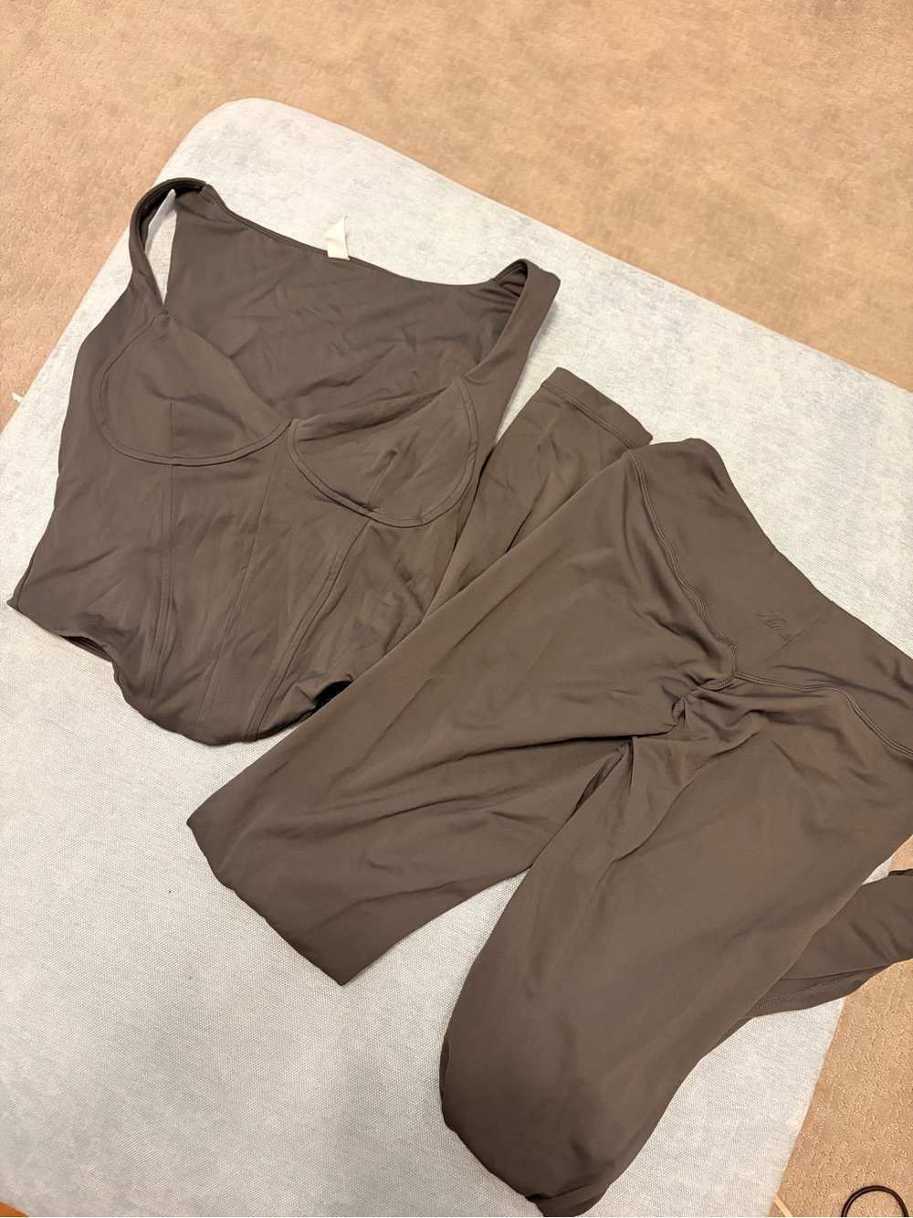 Nama Corset workout set - Picture 7 of 7